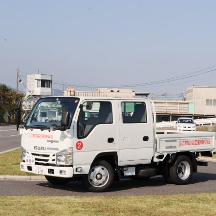 準中型自動車